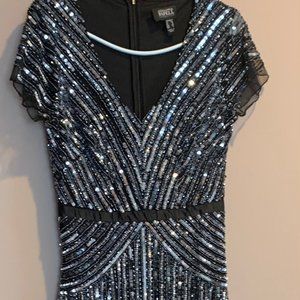 Adrianna Papell Cap-Sleeve Beaded Sequined…